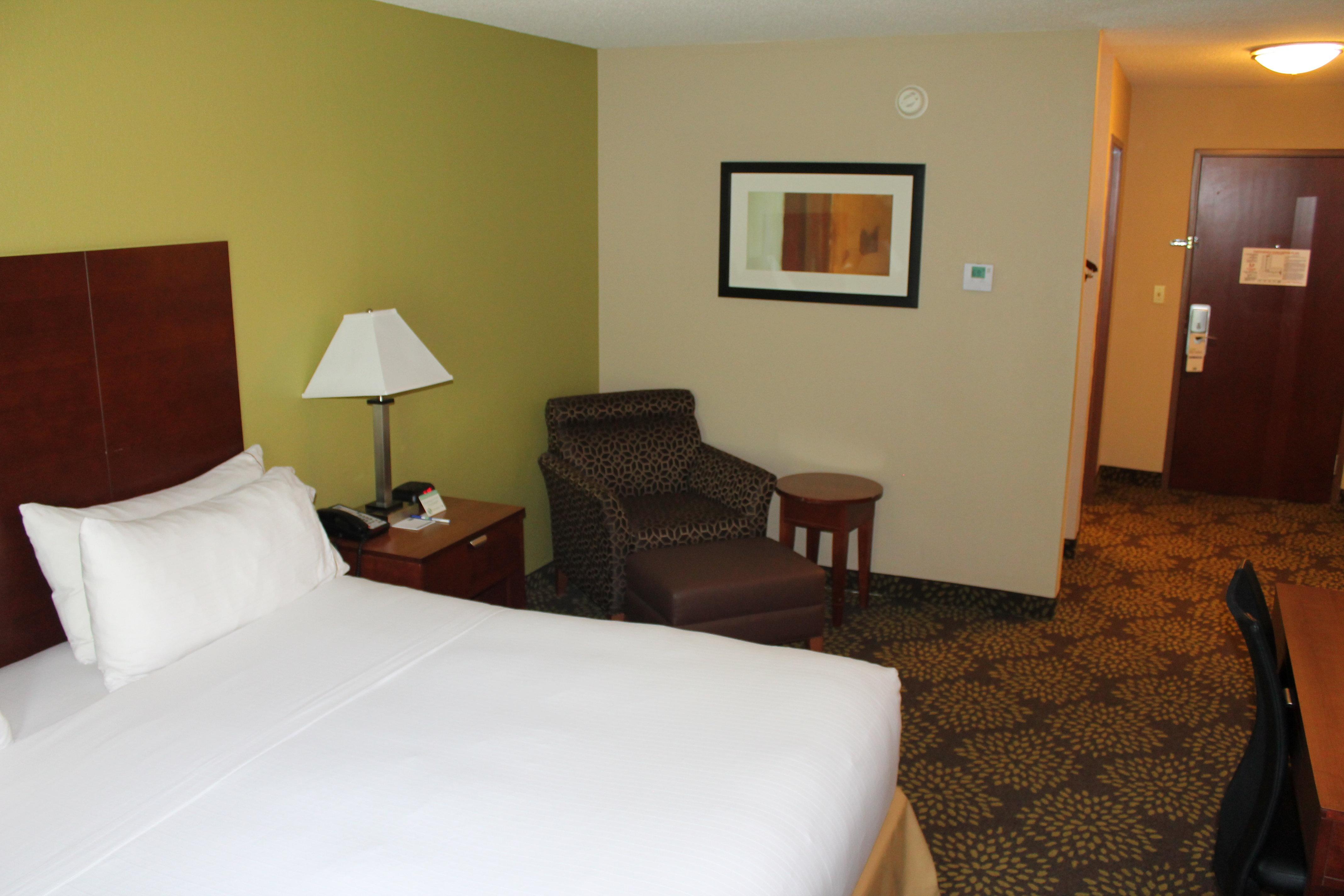 Holiday Inn Express Hotel & Suites Starkville, An Ihg Hotel Zewnętrze zdjęcie