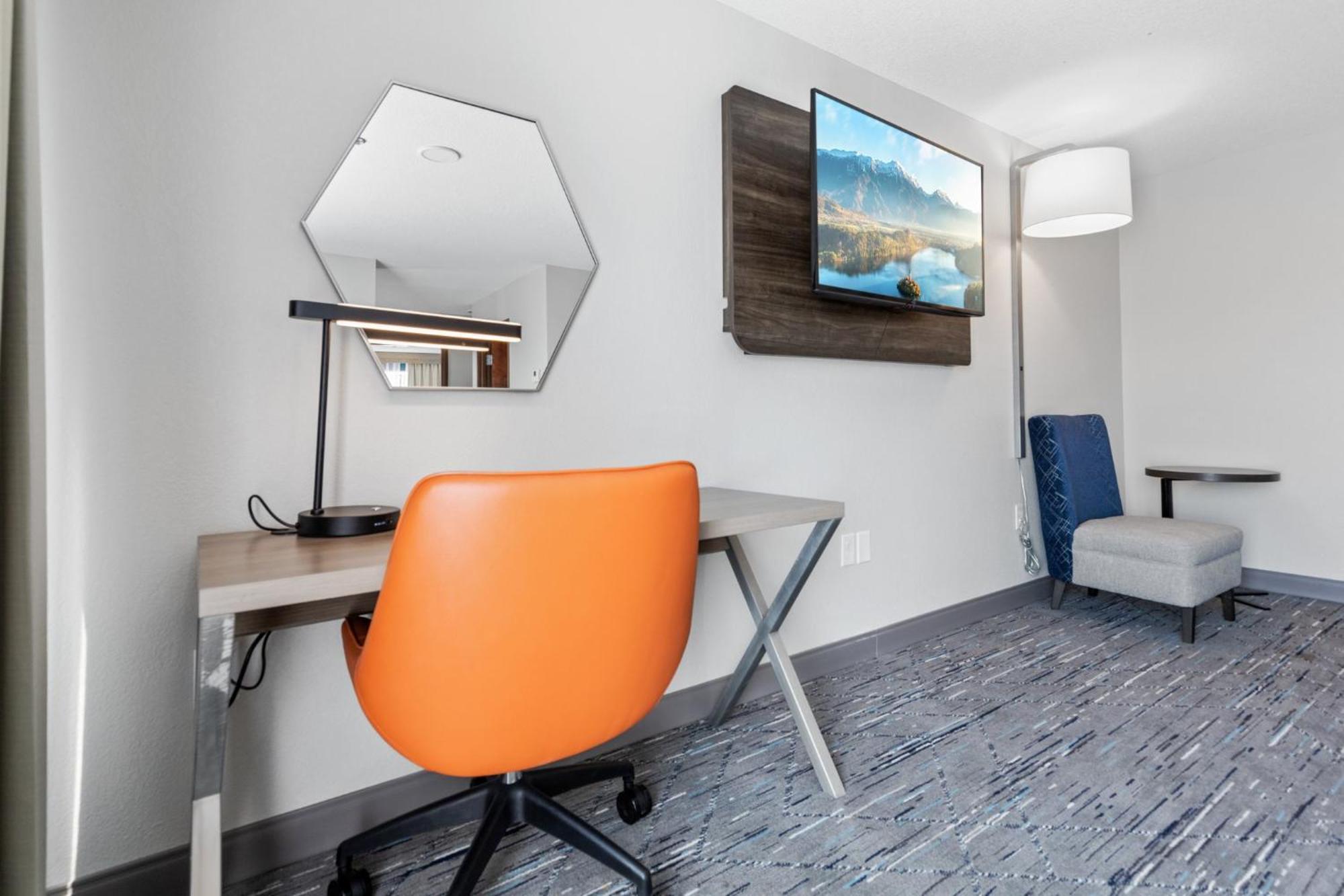 Holiday Inn Express Hotel & Suites Starkville, An Ihg Hotel Zewnętrze zdjęcie