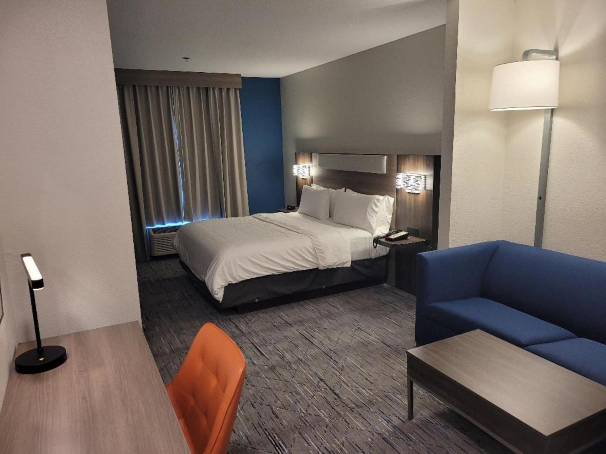 Holiday Inn Express Hotel & Suites Starkville, An Ihg Hotel Zewnętrze zdjęcie