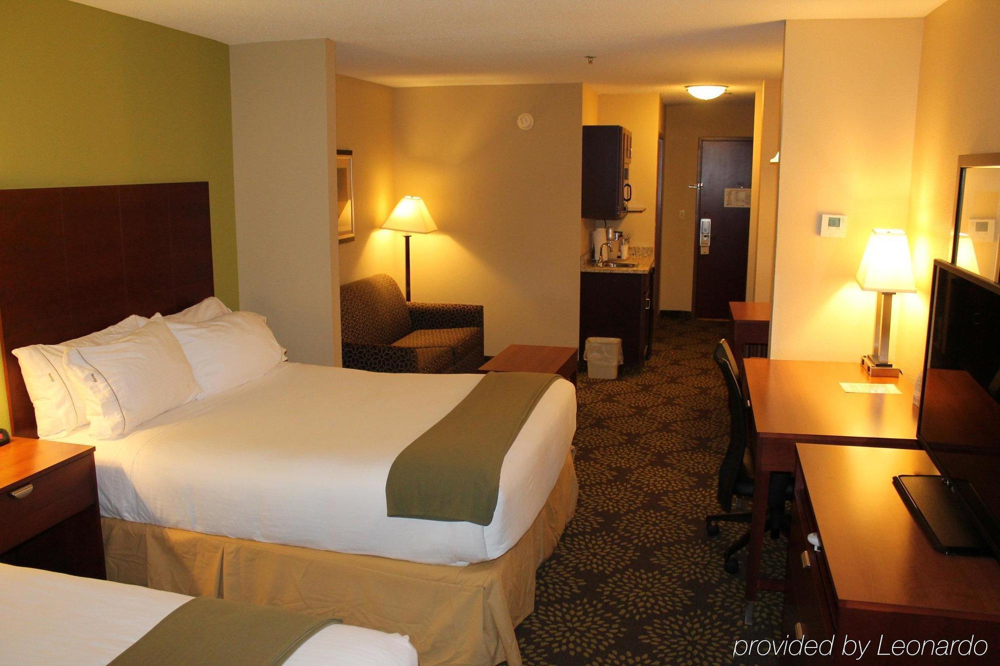 Holiday Inn Express Hotel & Suites Starkville, An Ihg Hotel Zewnętrze zdjęcie